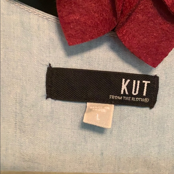 Chambray wrap-style blouse size large - Picture 2 of 3